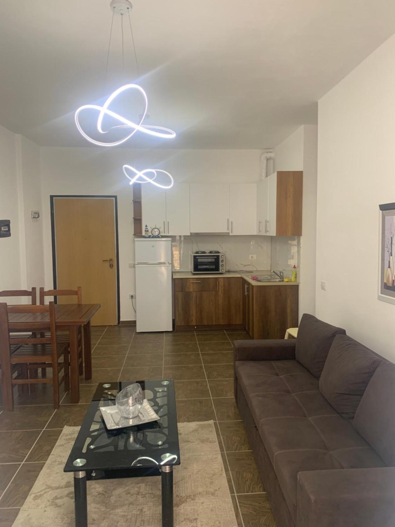 Adriatik Apartaments Sarande Bagian luar foto