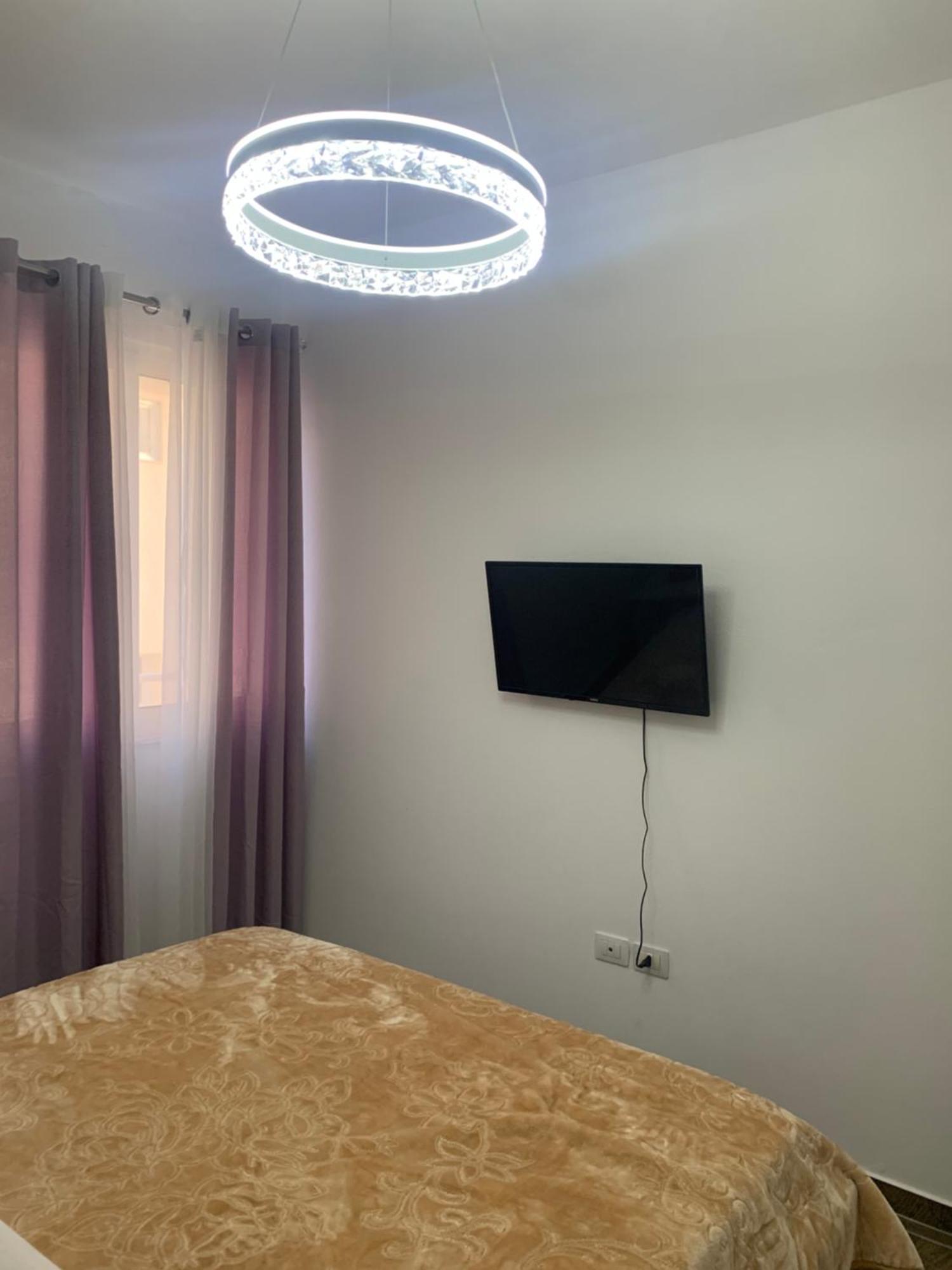 Adriatik Apartaments Sarande Bagian luar foto