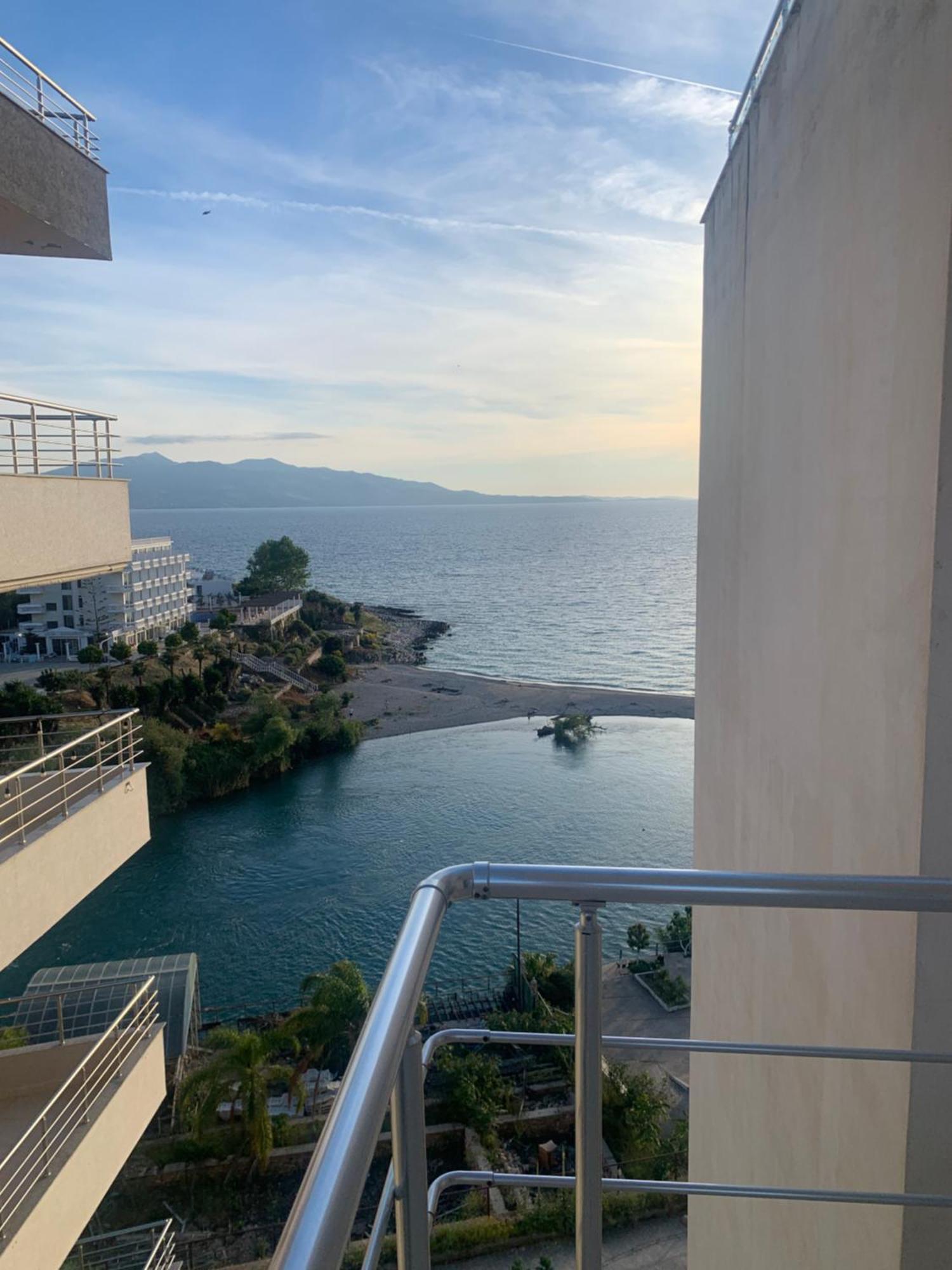 Adriatik Apartaments Sarande Bagian luar foto