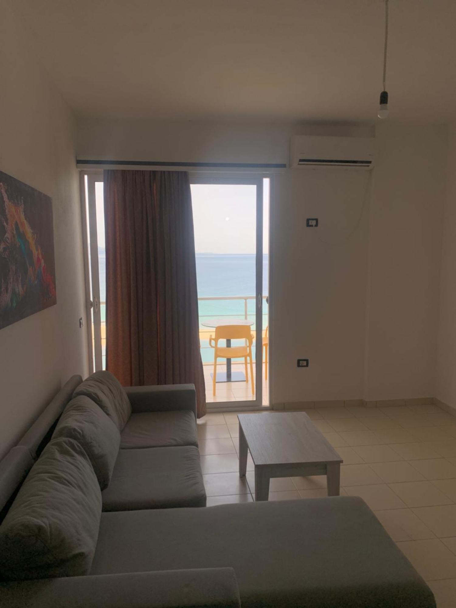 Adriatik Apartaments Sarande Bagian luar foto