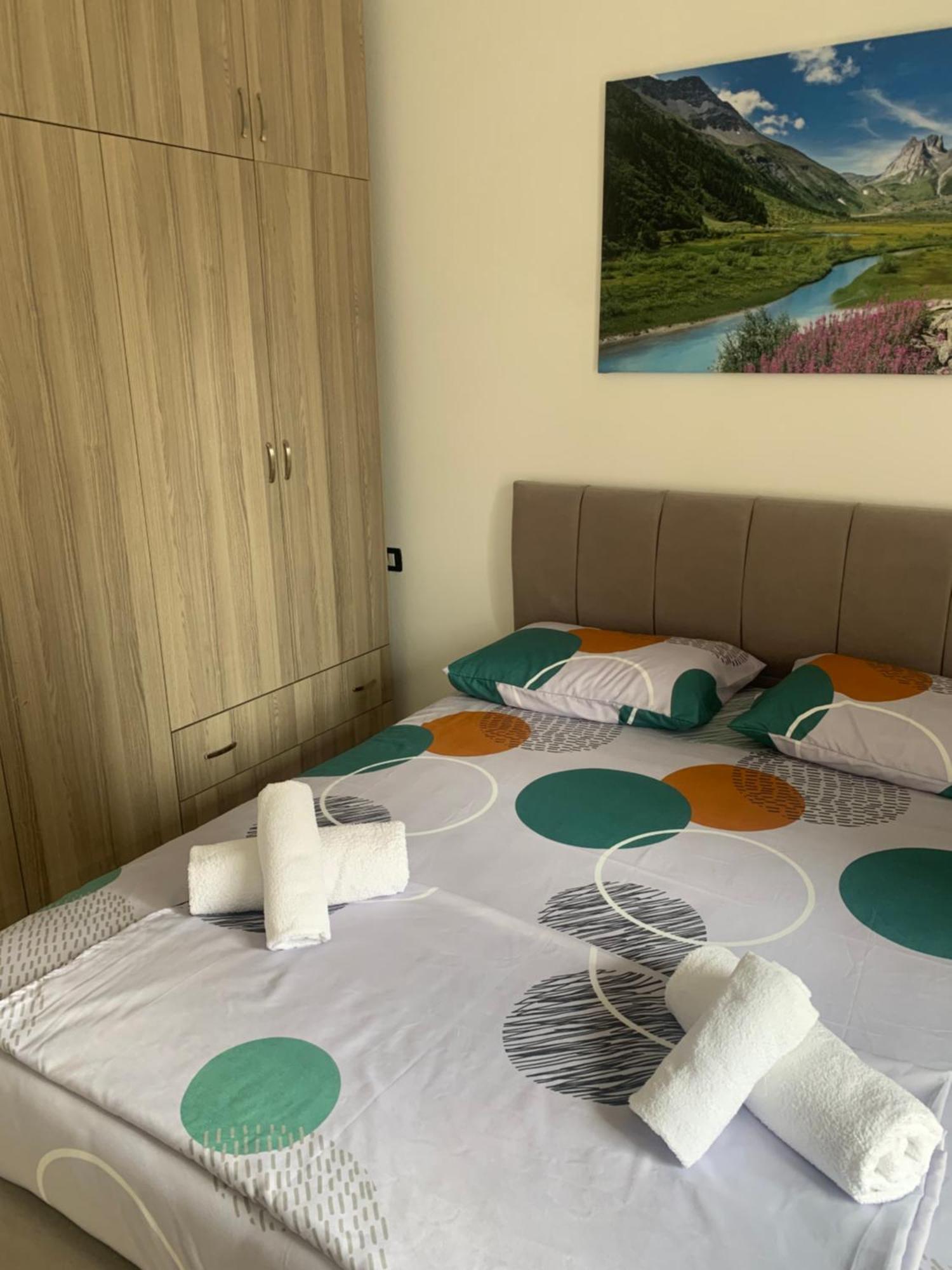 Adriatik Apartaments Sarande Bagian luar foto
