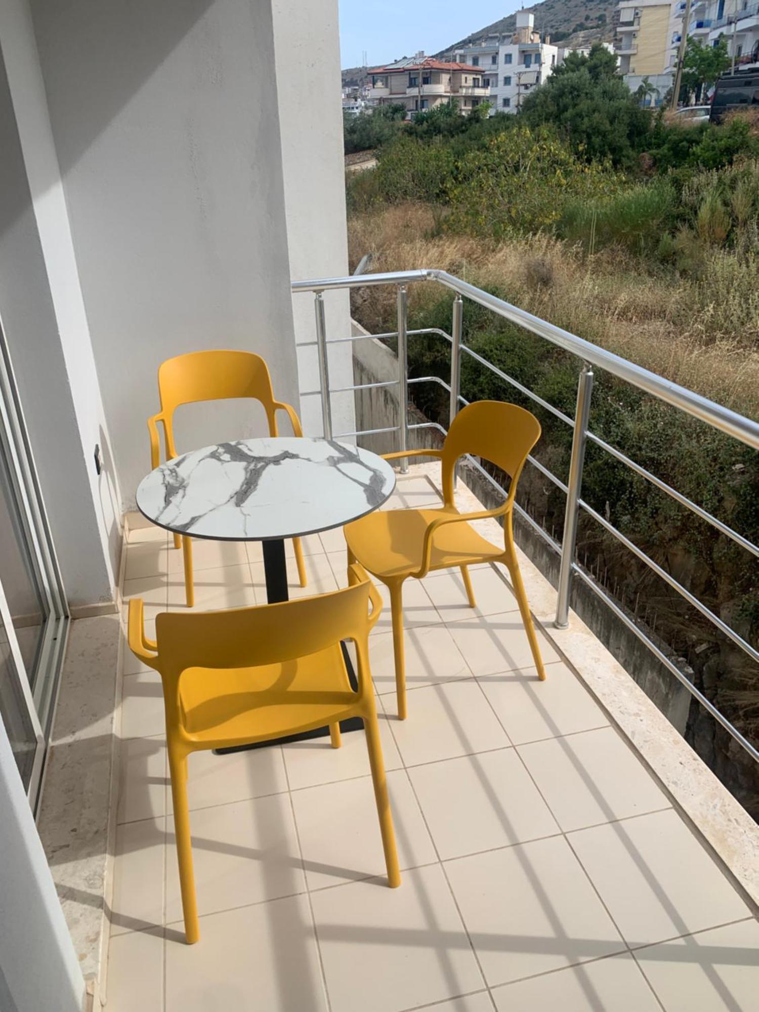 Adriatik Apartaments Sarande Bagian luar foto