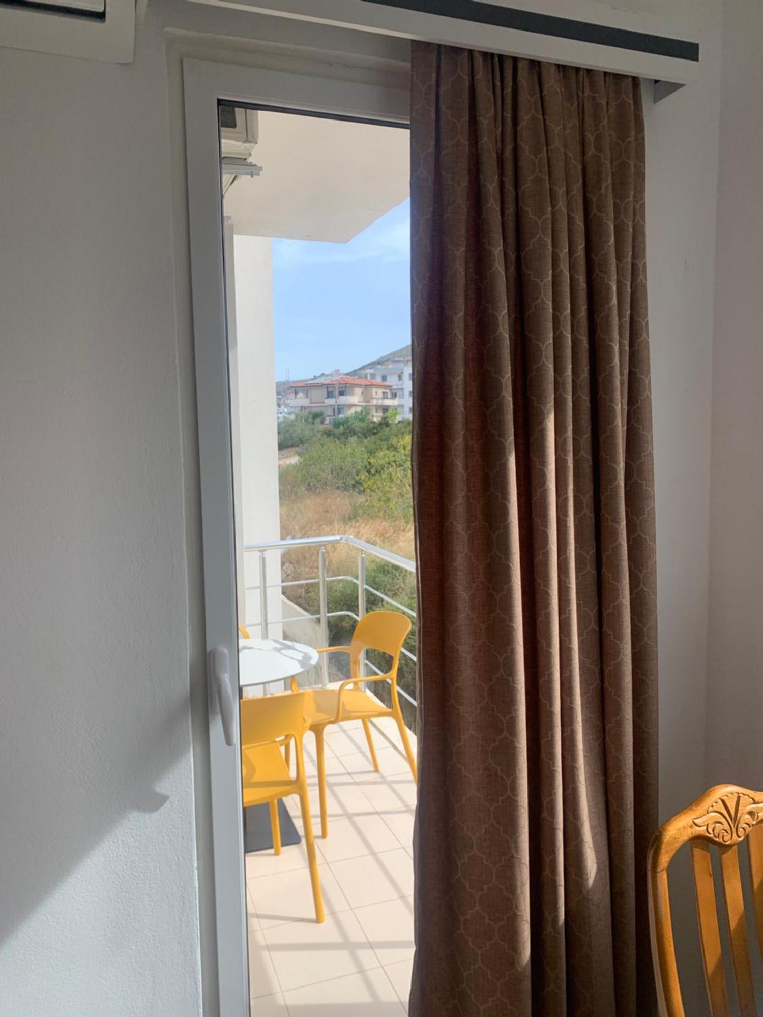 Adriatik Apartaments Sarande Bagian luar foto