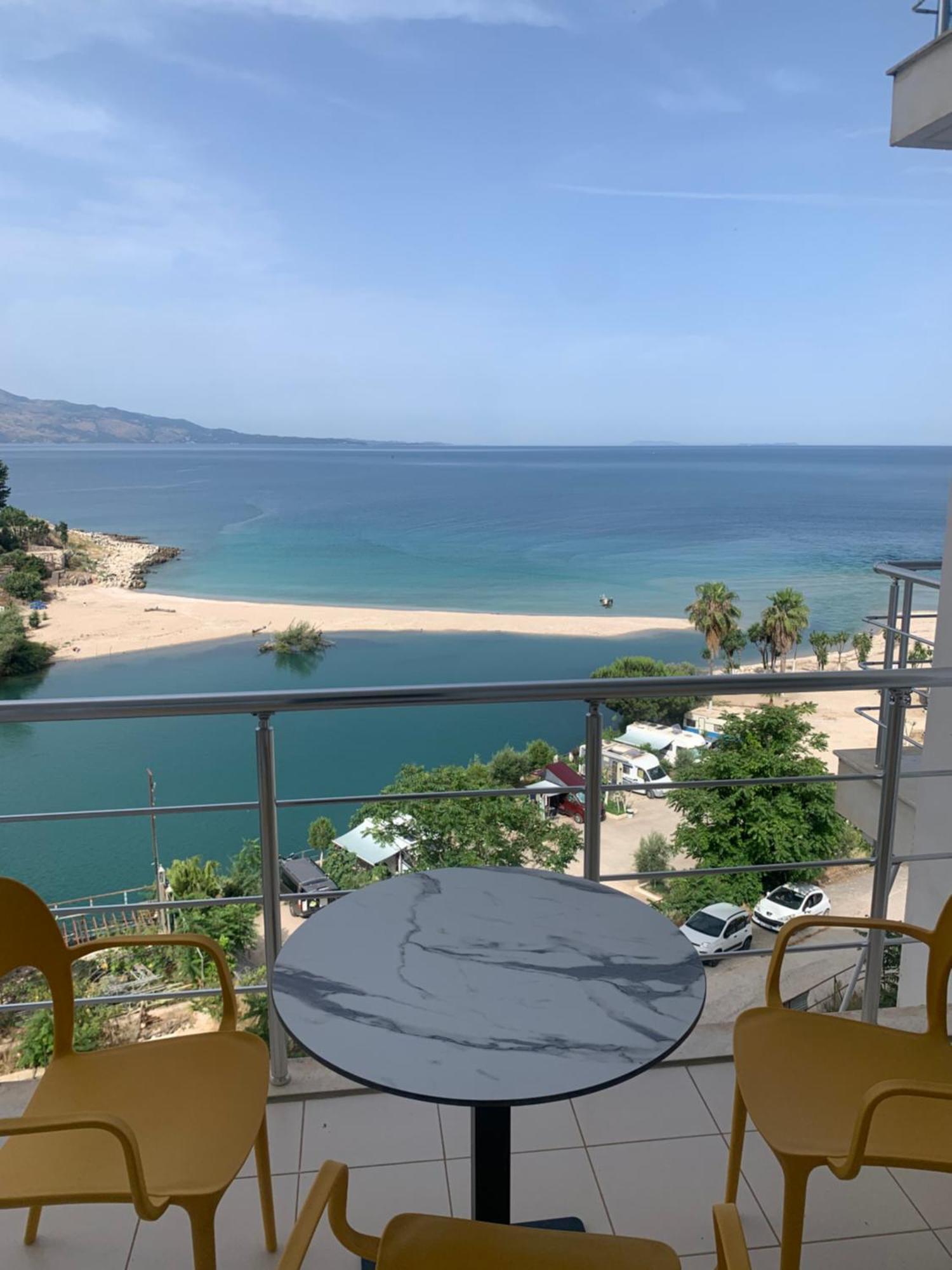 Adriatik Apartaments Sarande Bagian luar foto